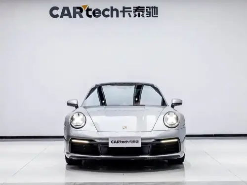 Porsche 911, 2023