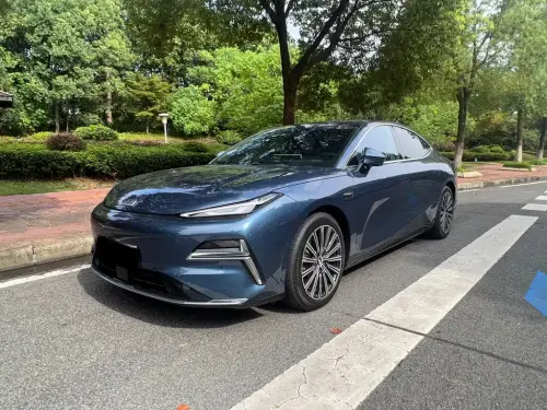 Geely Galaxy Xingyao 8, 2025