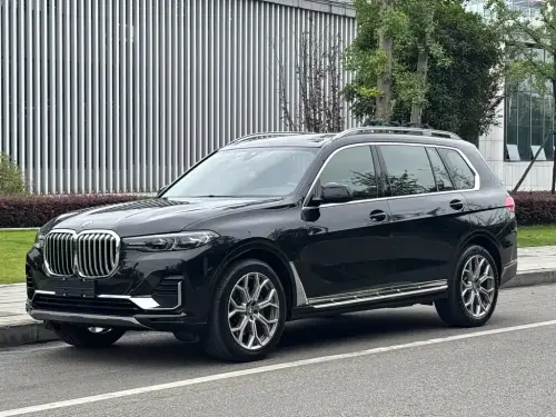 BMW X7, 2021