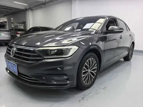 Volkswagen Sagitar, 2020