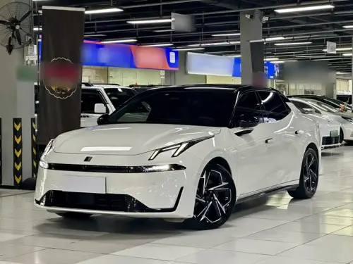 Lynk & Co 07, 2024