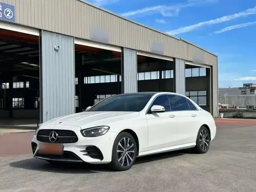 Mercedes-Benz E-Class, 2022
