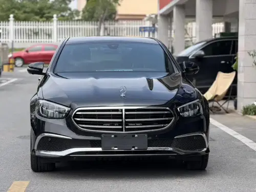 Mercedes-Benz E-Class, 2023