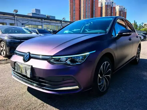 Volkswagen Golf, 2024