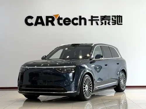 AITO M8, 2025