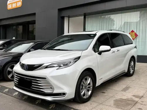 Toyota Sienna, 2022