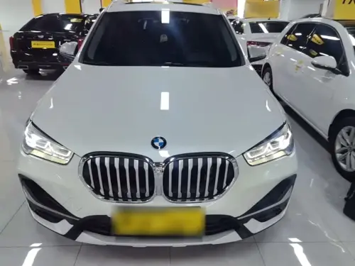 BMW X1, 2021