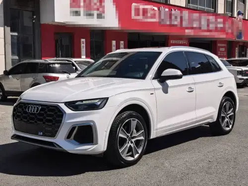 Audi Q5, 2022