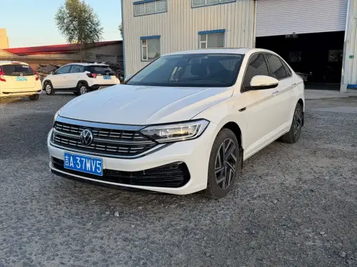 Volkswagen Sagitar, 2022