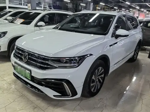 Volkswagen Tiguan, 2023
