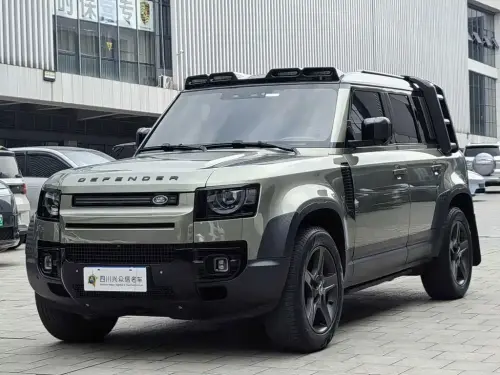 Land Rover Defender, 2025