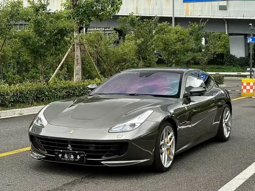 Ferrari GTC4Lusso, 2020