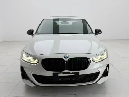 BMW 1-Series, 2021