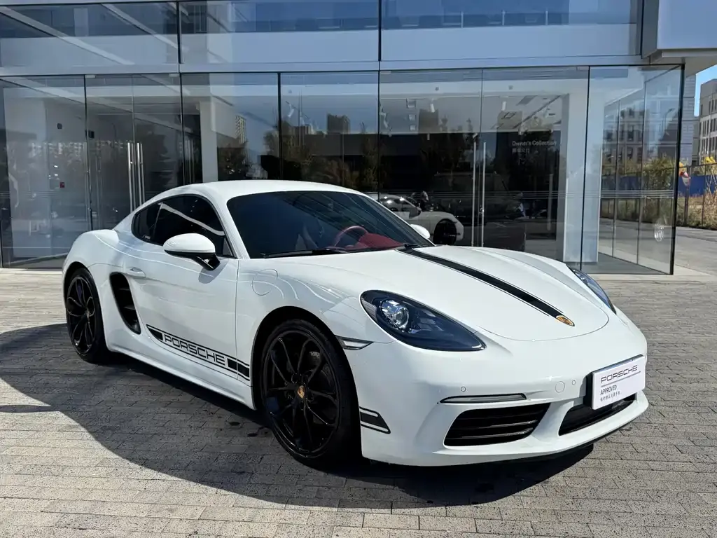 Porsche 718, 2025