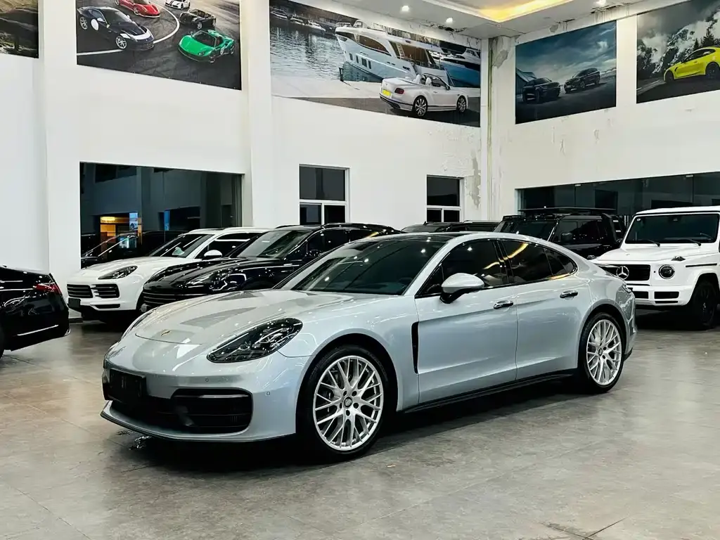Porsche Panamera, 2024