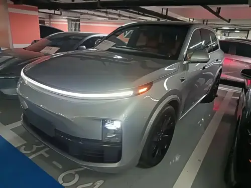 Li Auto L8, 2023