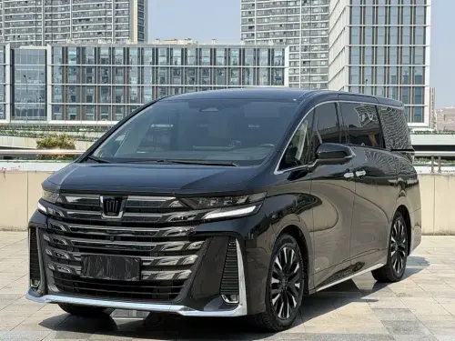 Toyota Vellfire, 2024