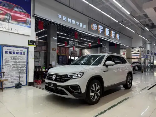 Volkswagen Tayron, 2023