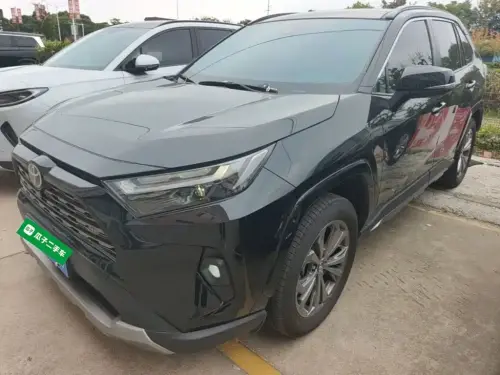 Toyota RAV4, 2024