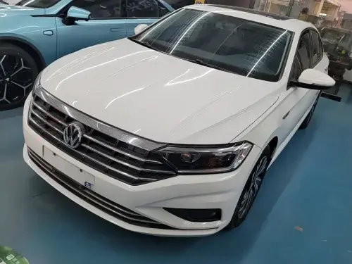 Volkswagen Sagitar, 2021