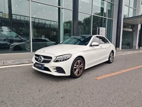 Mercedes-Benz C-Class, 2022