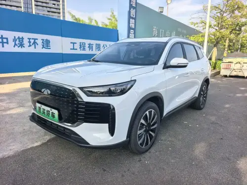 Chery Fengyun T8, 2025