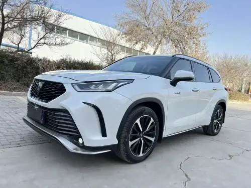 Toyota Crown Kluger, 2021