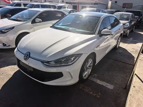 Volkswagen Lamando, 2023