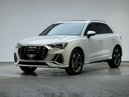 Audi Q3, 2021