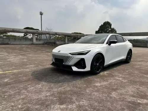 Changan UNI-V, 2023