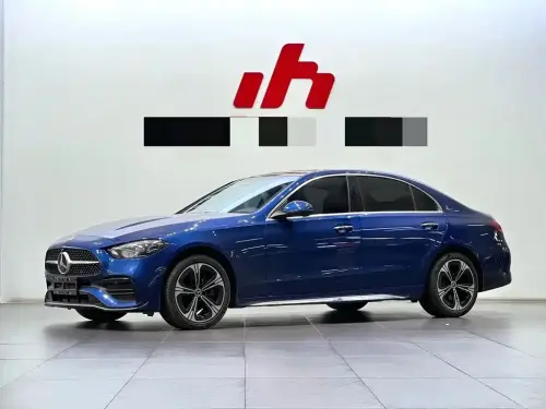 Mercedes-Benz C-Class, 2024