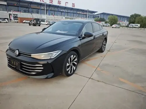 Volkswagen Passat, 2024