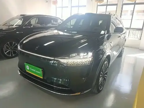 AITO M9, 2025
