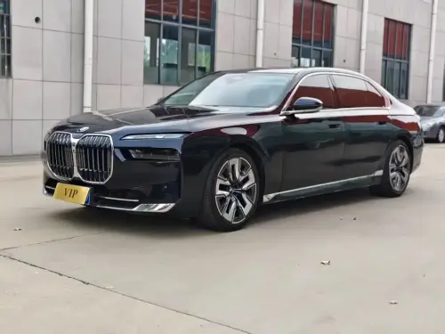 BMW 7-Series, 2024