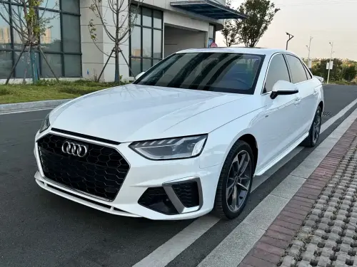 Audi A4, 2022