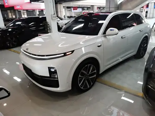 Li Auto L7, 2024