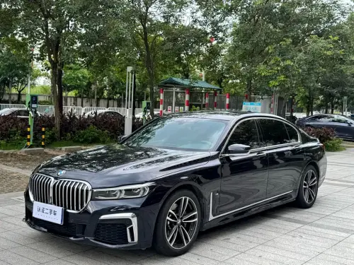 BMW 7-Series, 2022