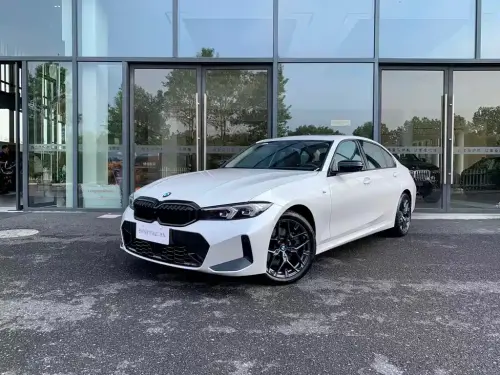 BMW 3-Series, 2025