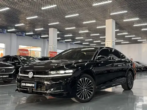 Volkswagen Magotan, 2025