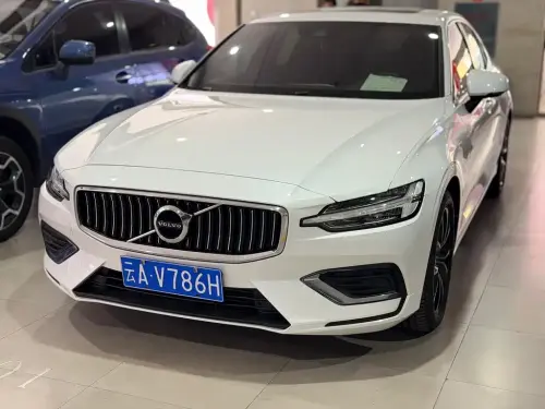 Volvo S60, 2020
