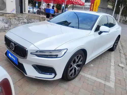 Volvo S60, 2024