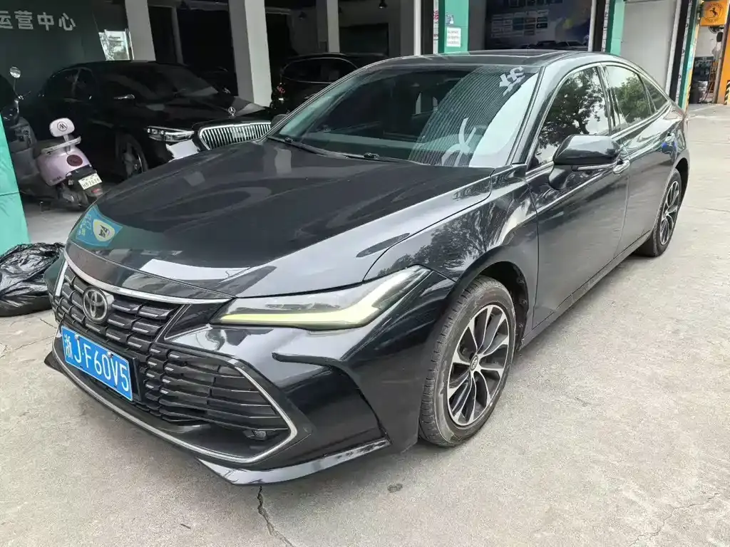 Toyota Avalon, 2023