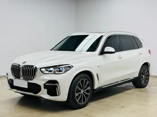 BMW X5, 2023