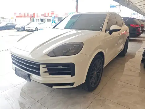 Porsche Cayenne, 2024