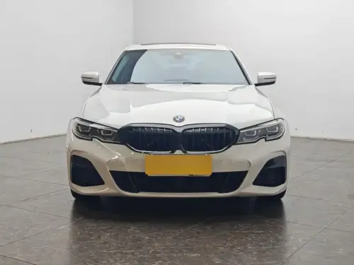 BMW 3-Series, 2021
