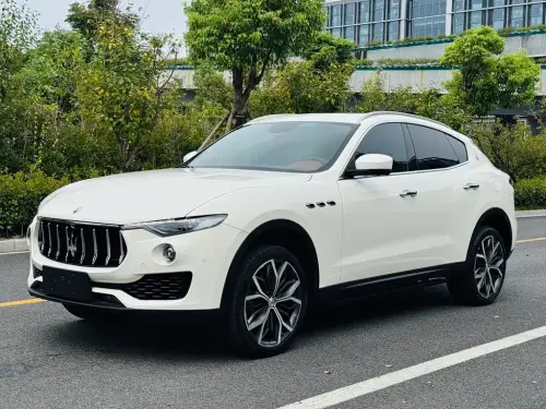 Maserati Levante, 2021