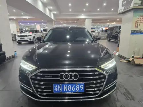 Audi A8, 2021