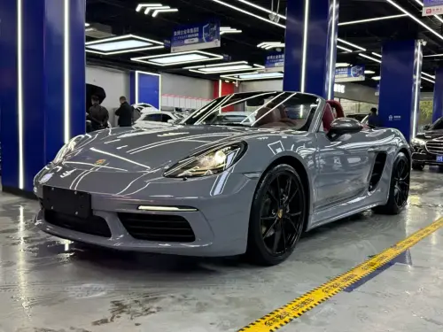 Porsche 718, 2023