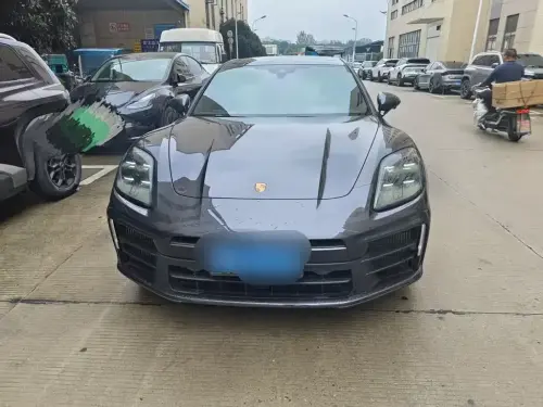Porsche Panamera, 2024