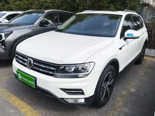 Volkswagen Tiguan, 2020